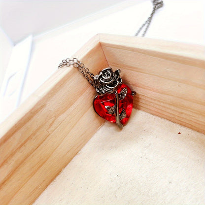 Black Rose &amp; Red Heart Pendant Necklace – Vintage punk elegancia Valentin-napra